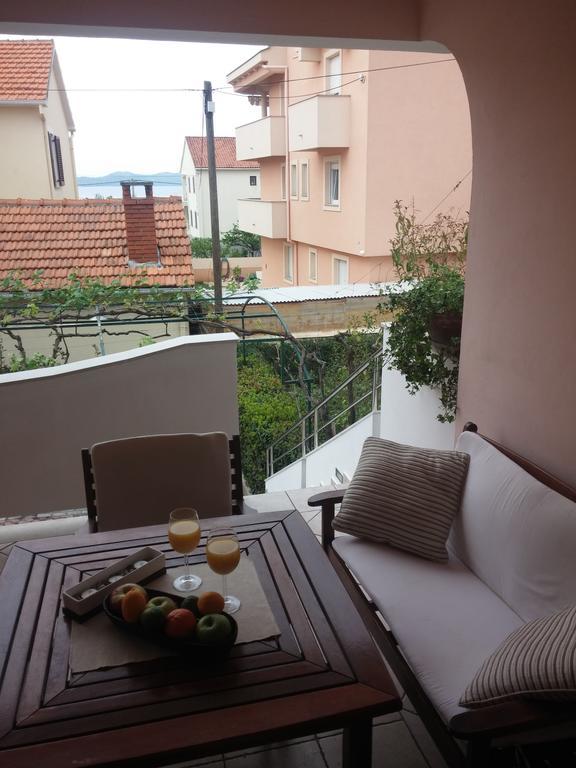 Apartment Antisin Zara Esterno foto
