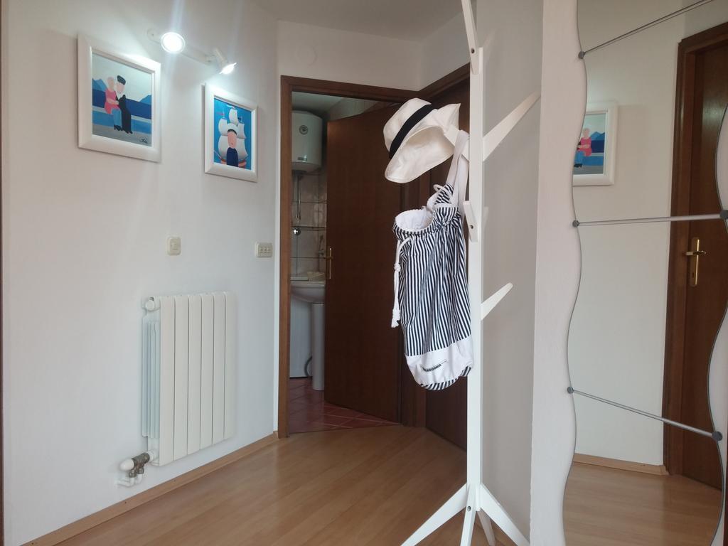 Apartment Antisin Zara Esterno foto