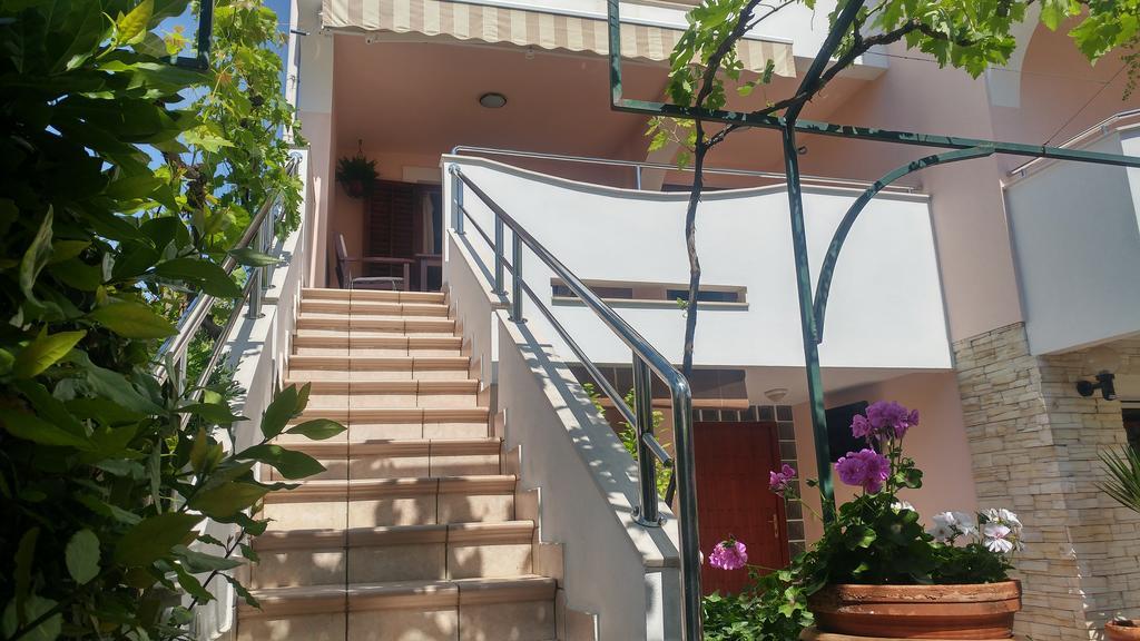 Apartment Antisin Zara Esterno foto